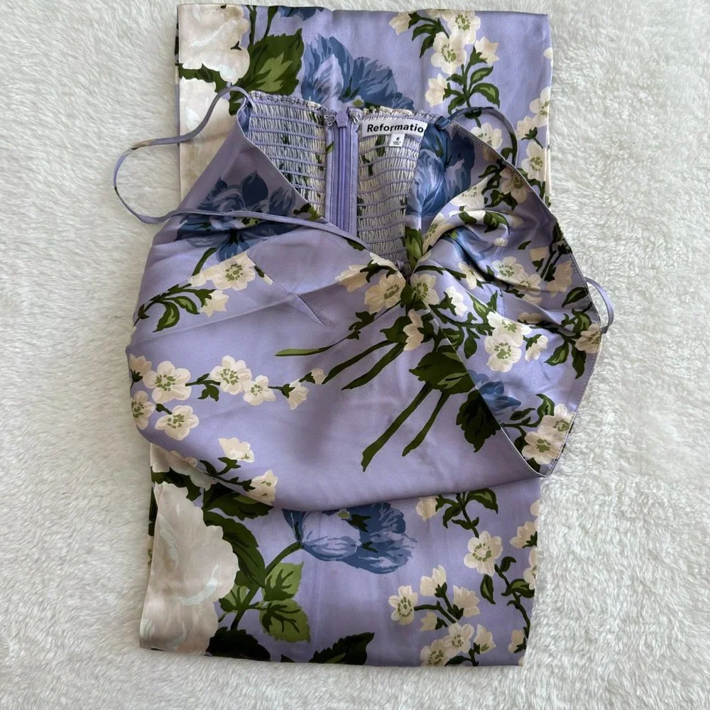 Reformation Frankie Silk Dress in Garden Soiree - Picture 7 of 11